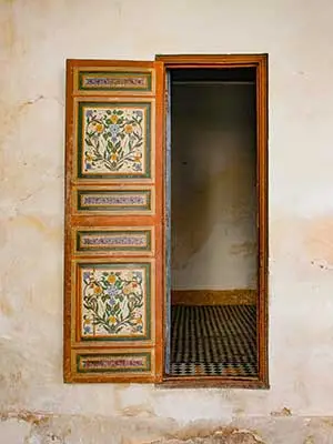 tamara-budai-28H8SOwQdHU-unsplash